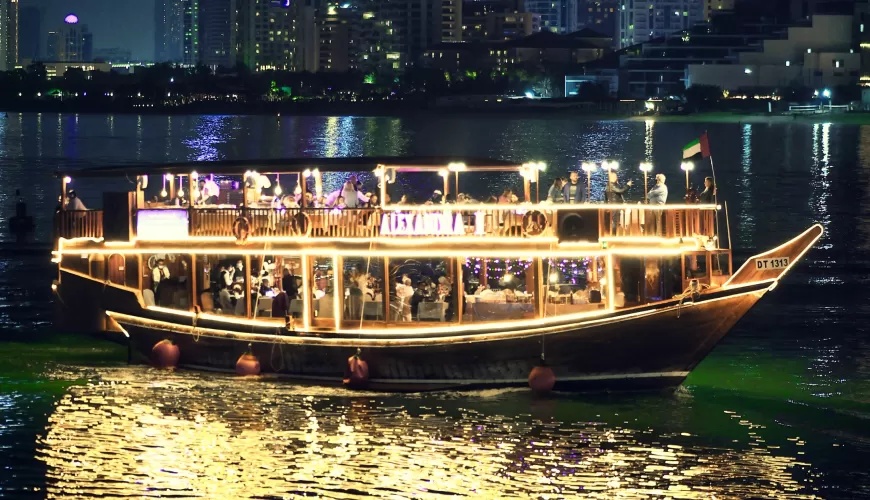 Dhow Cruise Dubai Marina