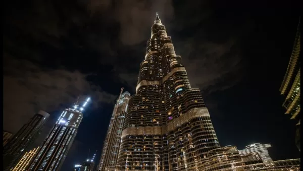 Dubai city tour with Burj Khalifa Aquarium & Penguin Cove